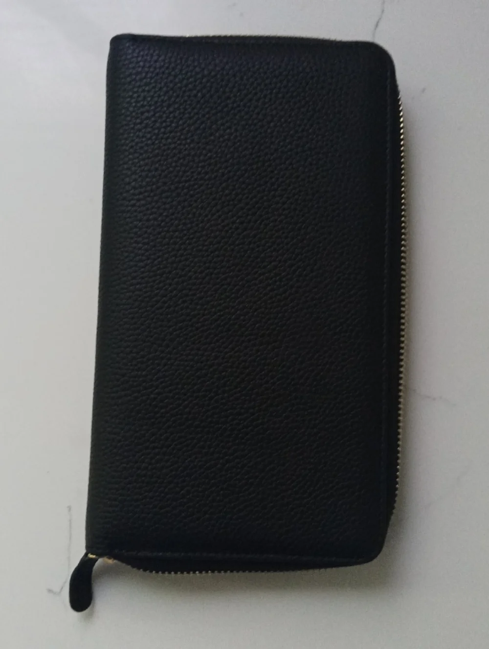 Black Zippered Leather Travel Wallet / agenda